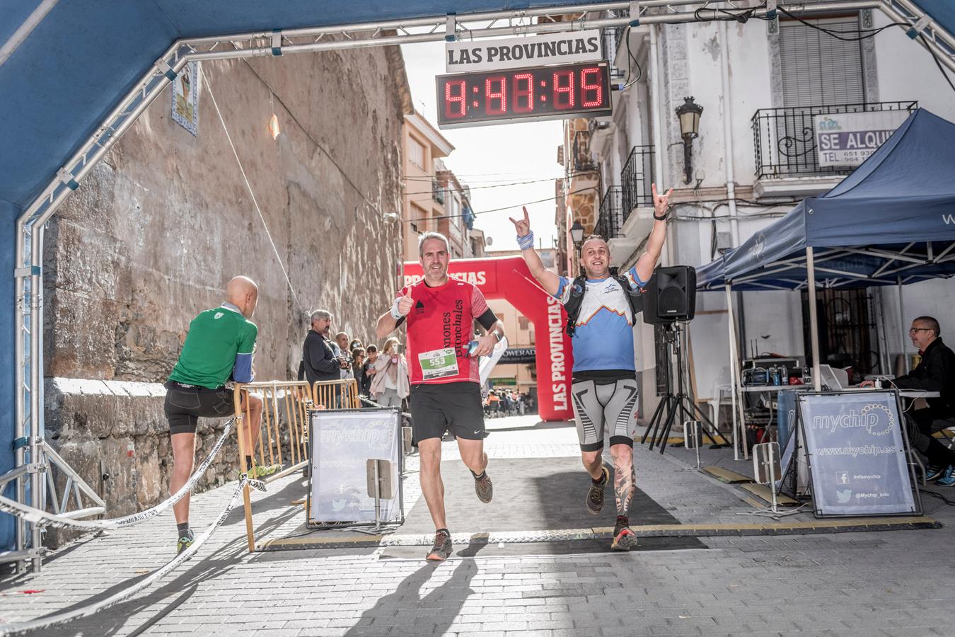 Galería de fotos de la llegada a meta de la carrera de 30 kilómetros del Trail de Montanejos 2018