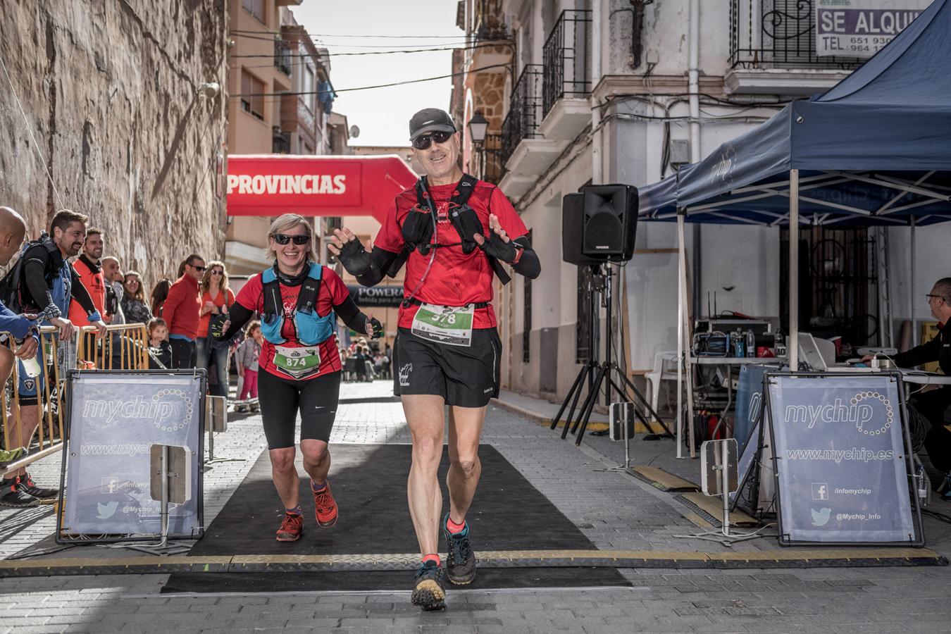 Galería de fotos de la llegada a meta de la carrera de 30 kilómetros del Trail de Montanejos 2018