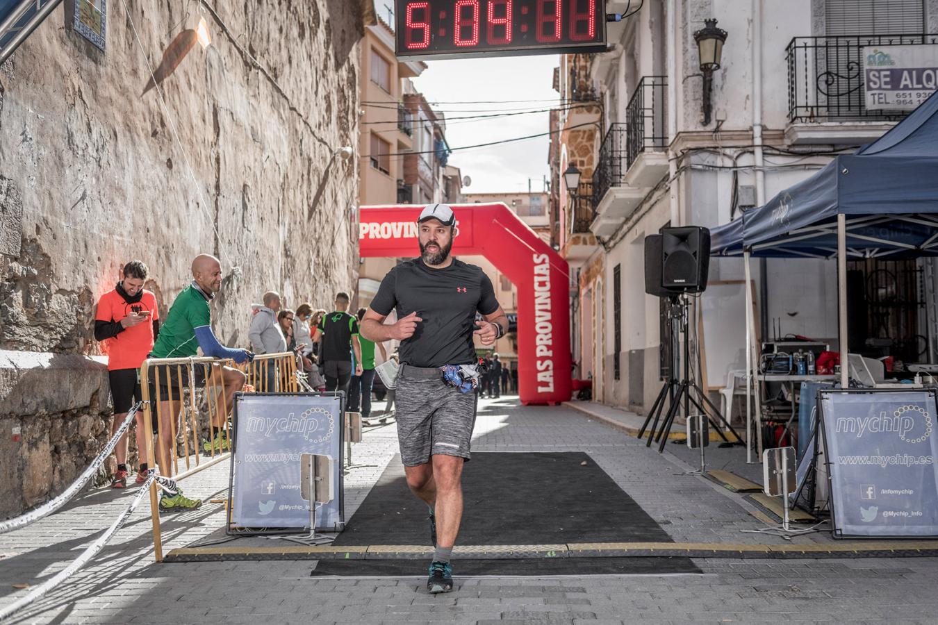 Galería de fotos de la llegada a meta de la carrera de 30 kilómetros del Trail de Montanejos 2018