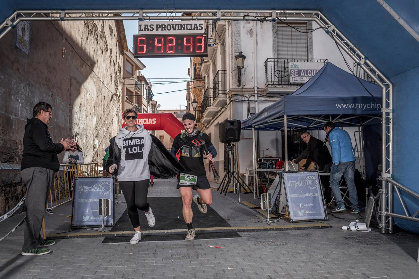 Galería de fotos de la llegada a meta de la carrera de 30 kilómetros del Trail de Montanejos 2018