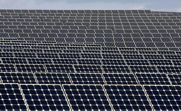 El Gobierno estima que la energía fotovoltaica movilizará 70.000 millones en inversiones hasta 2030