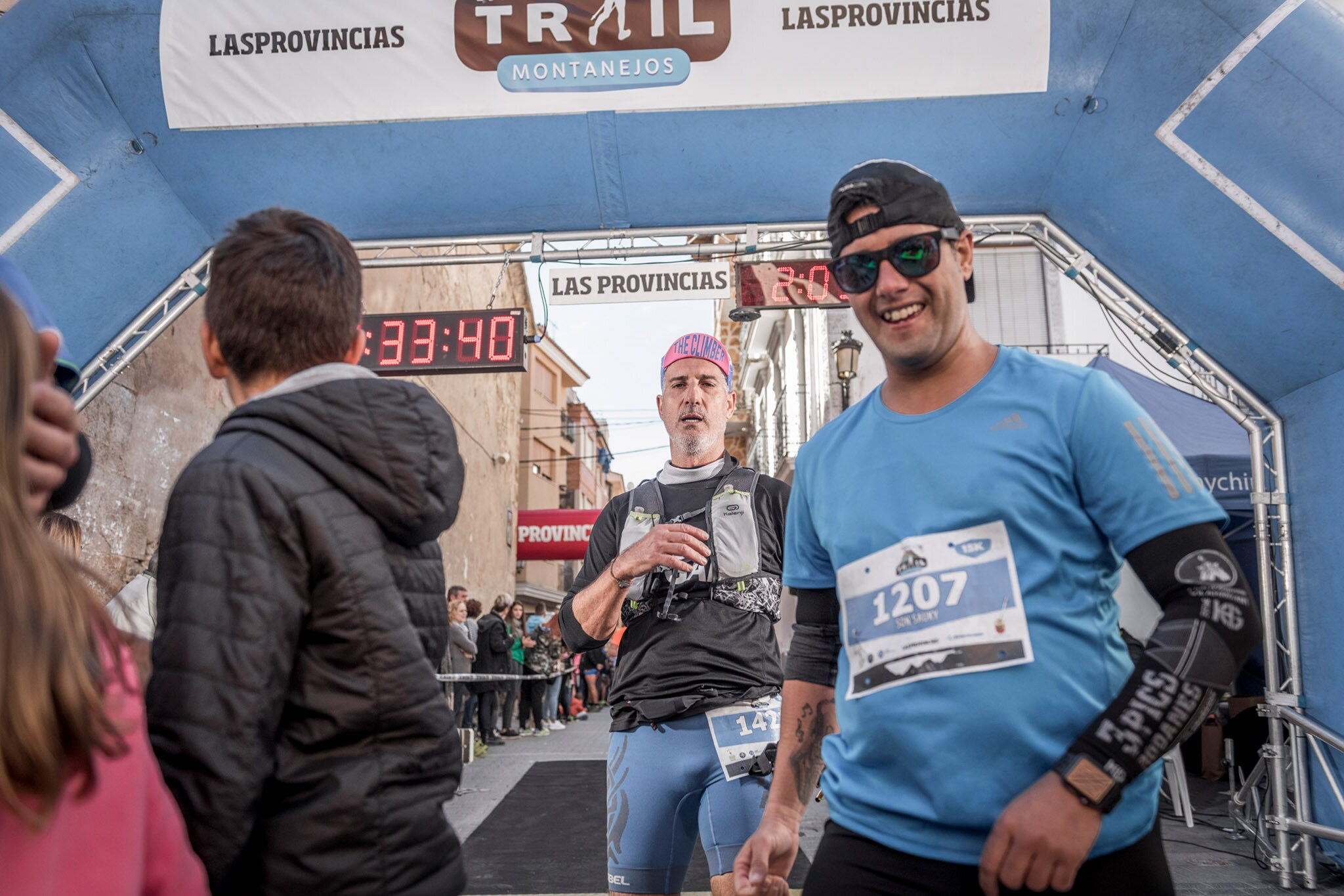 Galería de fotos de la llegada a meta de la carrera de 15 kilómetros del Trail de Montanejos 2018