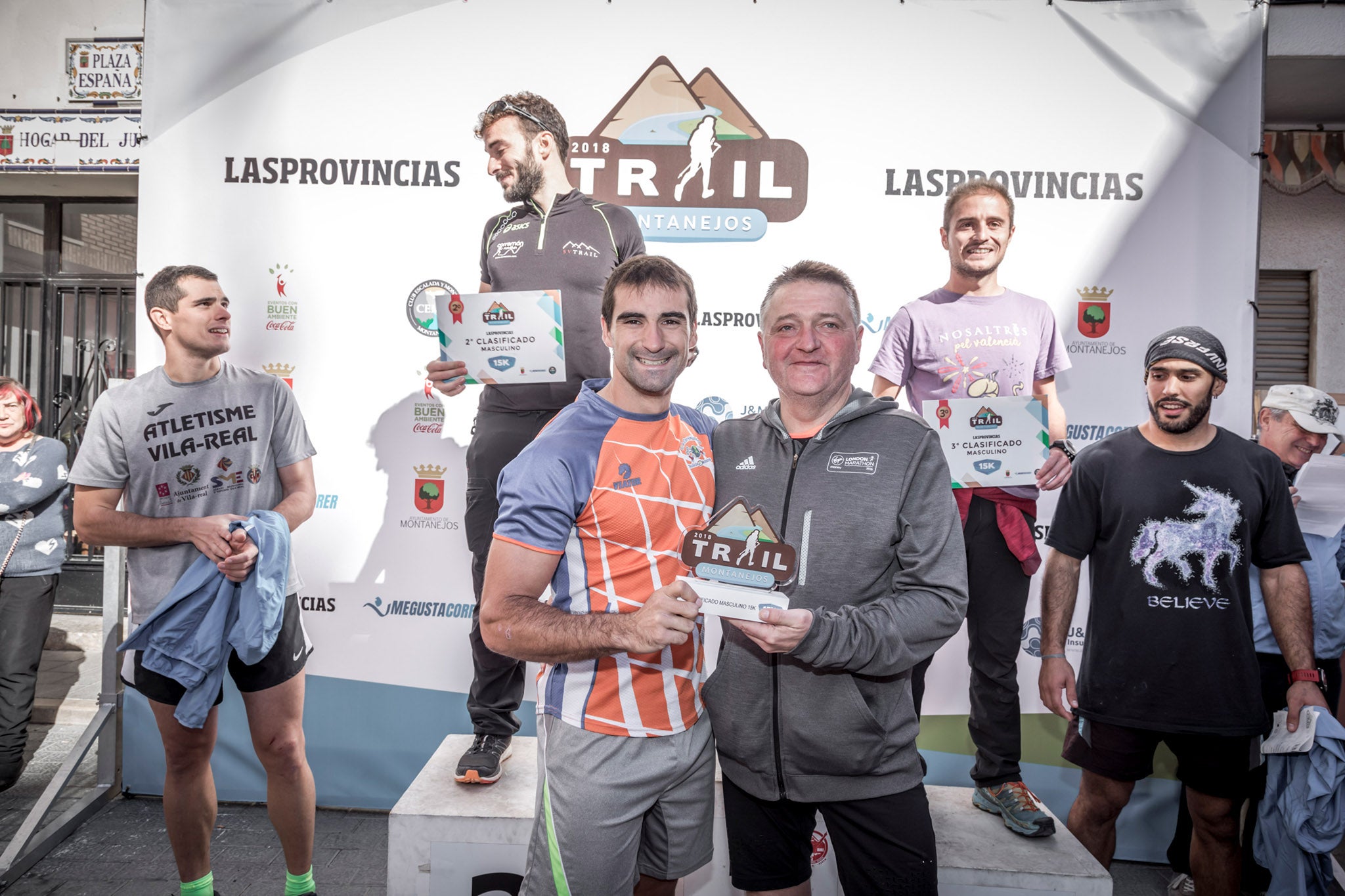 Galería de fotos de la llegada a meta de la carrera de 15 kilómetros del Trail de Montanejos 2018