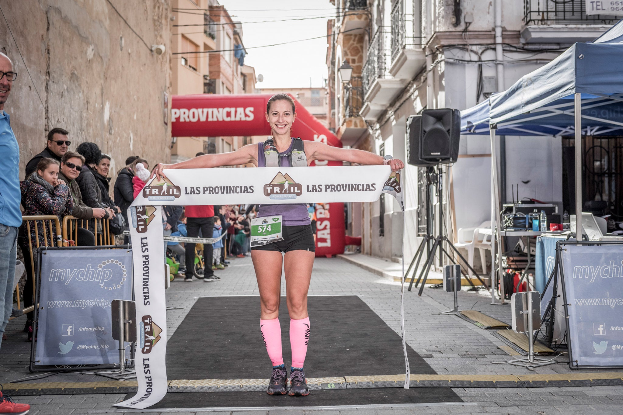 Galería de fotos de la llegada a meta de la carrera de 30 kilómetros del Trail de Montanejos 2018