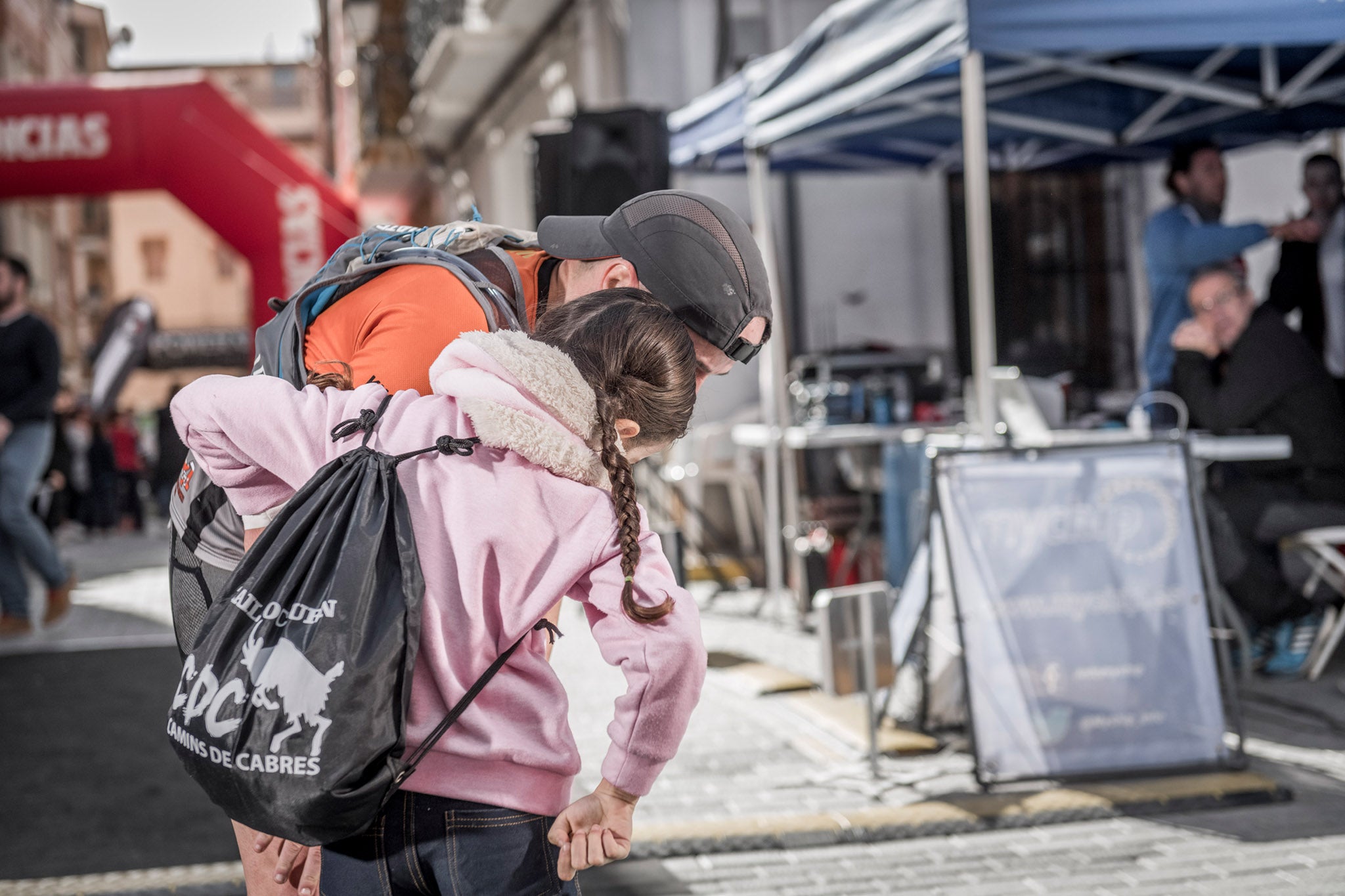 Galería de fotos de la llegada a meta de la carrera de 30 kilómetros del Trail de Montanejos 2018