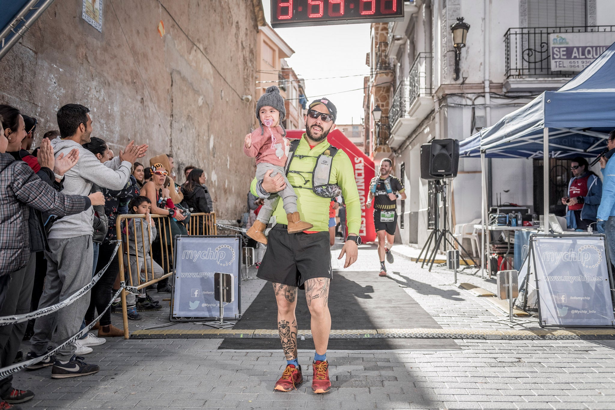 Galería de fotos de la llegada a meta de la carrera de 30 kilómetros del Trail de Montanejos 2018