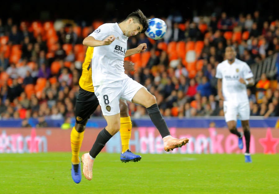 Estas son las imágenes que deja el choque de la cuarta jornada de Champions en Mestalla