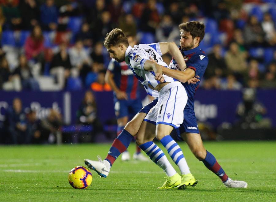 Imágenes del partido de la duodécima jornada de Liga en el Ciutat de València