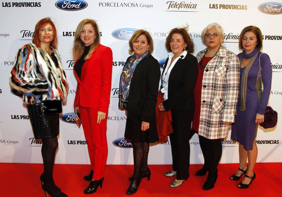 María José Genovés, Azucena Ortega, Paqui Ortega, Abelina Ortega, María Ángeles Ortega y María José Ortega, de Power Electronics.