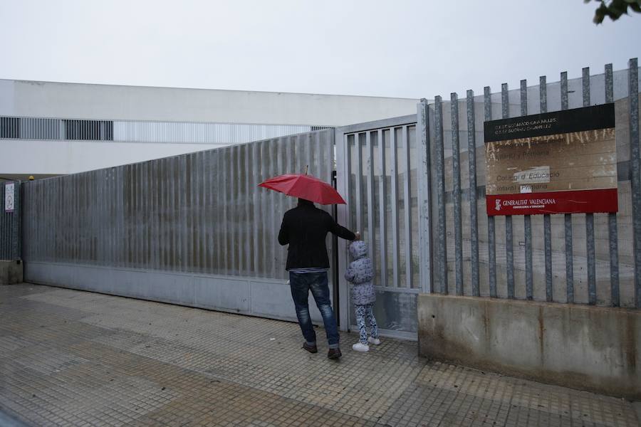 En doce horas se registrado hasta 300 litros por metro cuadrado en Ador, 285,2 litros en la localidad de Rótova; 213,4 en Barx; en La Font d'en Carròs, 157; 144,2 en Villalonga; y 134 en Pinet.