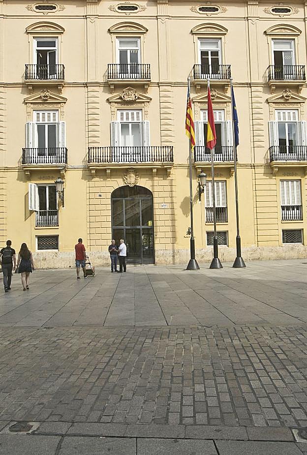 Sede de la Diputación, uno de los escenarios en los que se ha hecho la encuesta. 