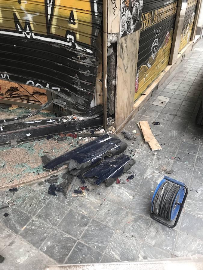 Fotos: Intento de robo con alunizaje en pleno centro de Valencia