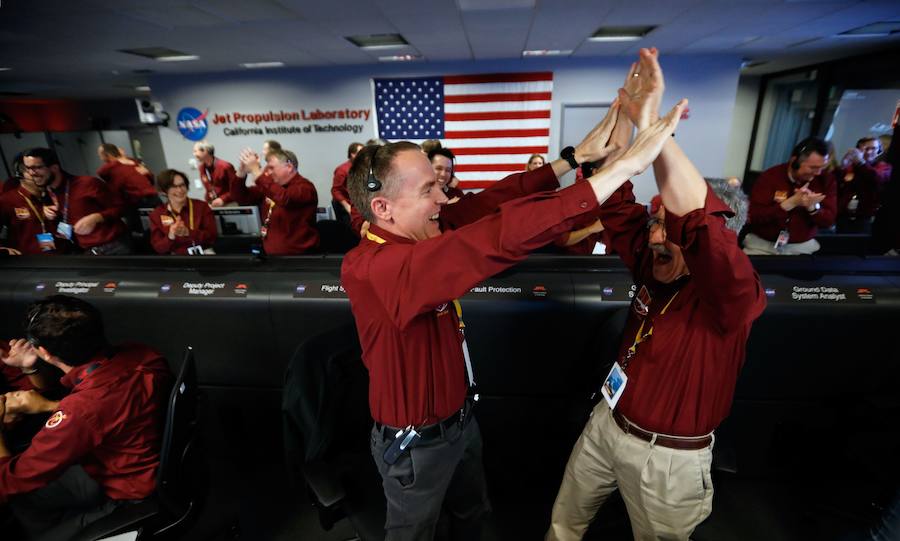 Fotos: InSight de la NASA aterriza en Marte