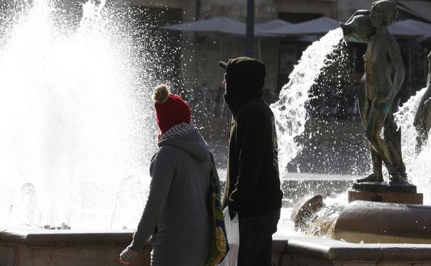 Previsión de bajada de temperaturas mínimas, en las primeras horas de este sábado.