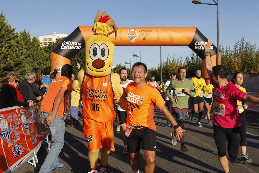 Las mejores imágenes del Maratón Valencia Trinidad Alfonso EDP