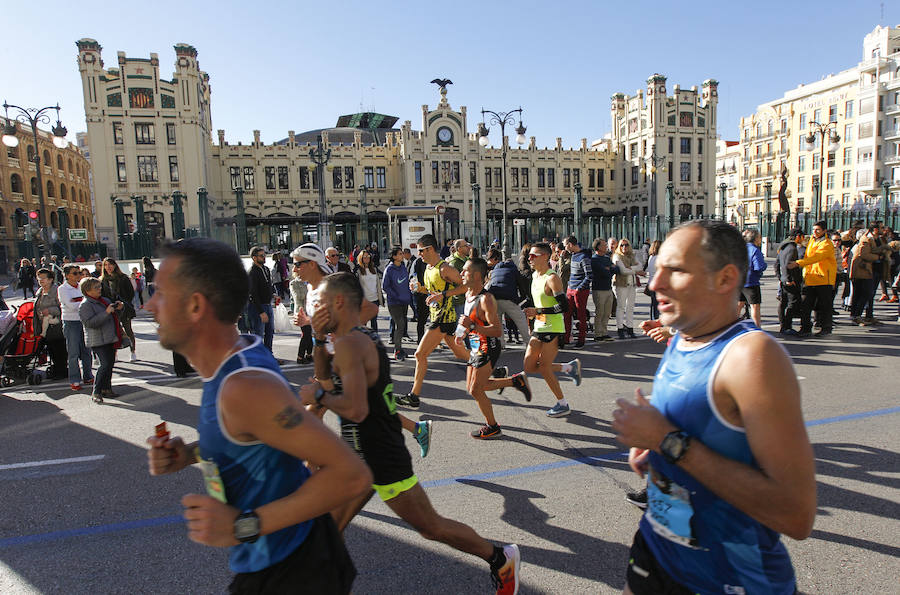 Las mejores imágenes del Maratón Valencia Trinidad Alfonso EDP