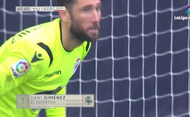 Dani Giménez, del Deportivo, firmó la mejor parada de la jornada. 