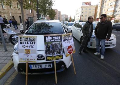 Imagen secundaria 1 - Taxistas se movilizarán por el centro de Valencia para reclamar a la Conselleria que regule «con urgencia» las VTC