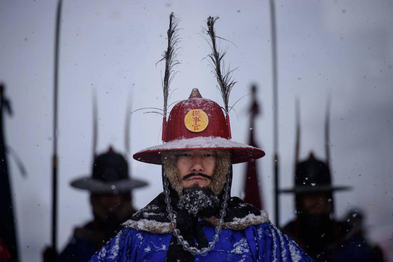 Guardias del palacio Gyeongbokgung, en Seúl.