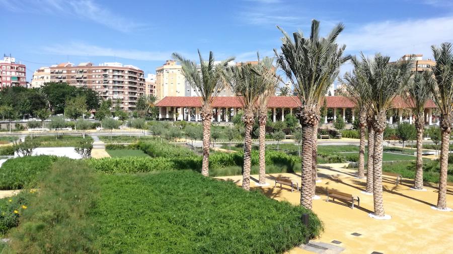 El Parque Central de Valencia comienza a ser una realidad. El avance de las obras ya permite ver cómo será uno de los pulmones de la ciudad y otro punto de encuentro para el deporte y el ocio.