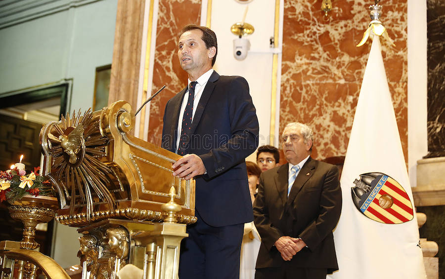 Fotos: Fotos de la presentación de la bandera del Centenario