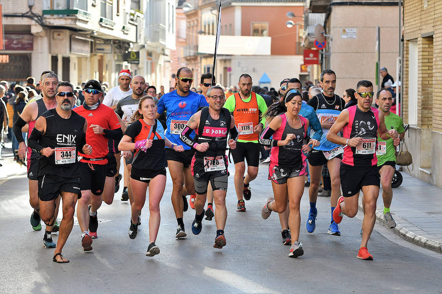 Foios ha acogido este domingo 23 de diciembre la quinta edición de su 10K contra la Fibrosis Quística. Se trata de una carrera solidaria que se ha consolidado en el calendario de final de año en Valencia.