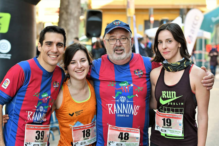 Foios ha acogido este domingo 23 de diciembre la quinta edición de su 10K contra la Fibrosis Quística. Se trata de una carrera solidaria que se ha consolidado en el calendario de final de año en Valencia.