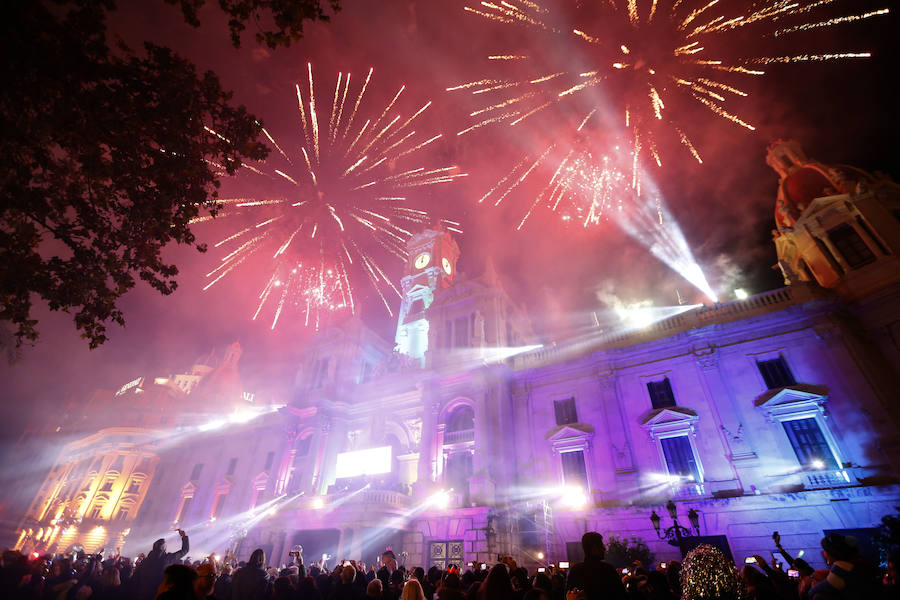 Fotos: Fiesta de Nochevieja 2018 en Valencia