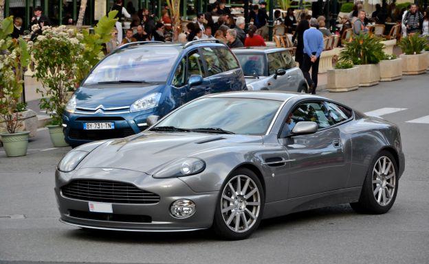 Aston Martin Vanquish.