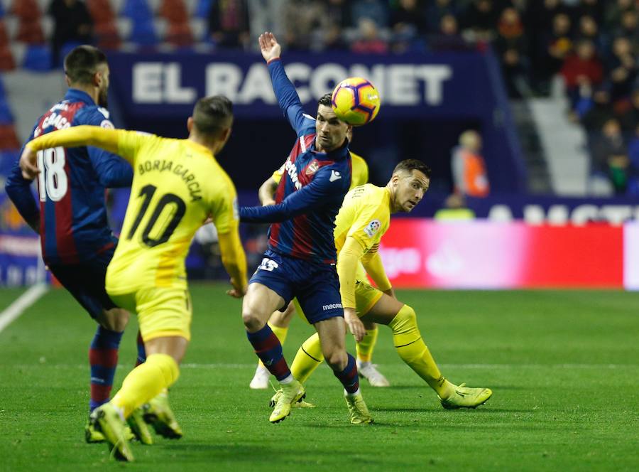 Estas son las imágenes que deja el paso de la jornada 18 de LaLiga por el Ciutat de València