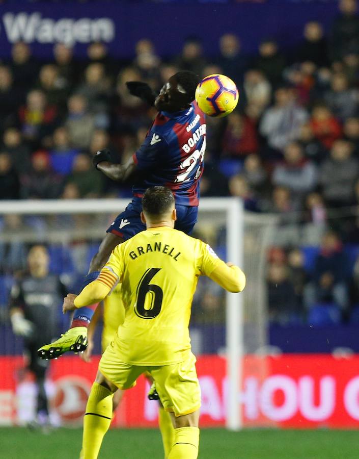 Estas son las imágenes que deja el paso de la jornada 18 de LaLiga por el Ciutat de València