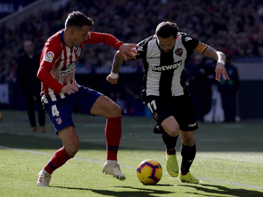 El partido de la jornada 19 de LaLiga en el Wanda Metropolitano deja estas imágenes de las mejores jugadas