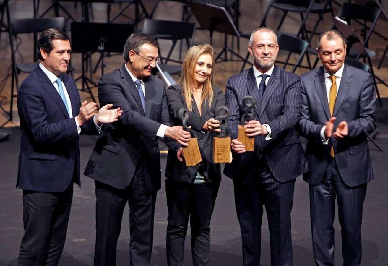 Fotos: El rey Felipe VI preside el aniversario de la patronal autonómica valenciana CEV