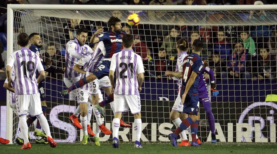 Estas son las imágenes del partido de la jornada 20 de LaLiga en el Ciutat de València