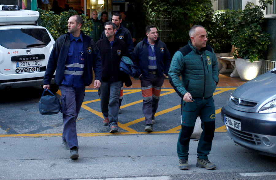 Tras 12 días de intensa búsqueda, el agónico rescate del pequeño Julen ha terminado con el peor de los desenlaces posibles. El niño, de dos años y medio ha sido encontrado muerto después de que los mineros conectaran la galería vertical construida durante la última semana con el pozo al que cayó el pequeño