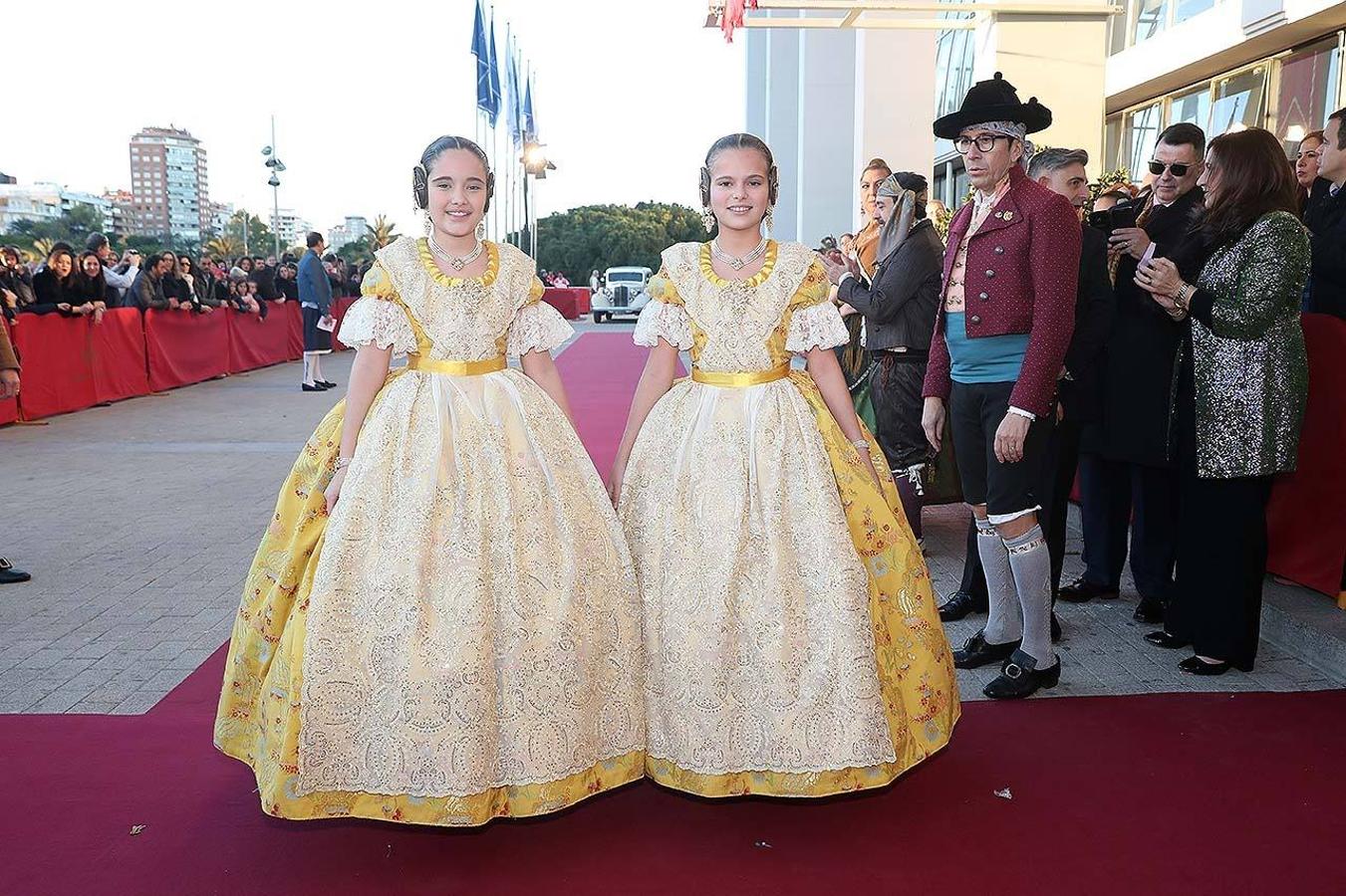 Fotos: Acto de exaltación de Sara Larrazábal, fallera mayor infantil de Valencia 2019