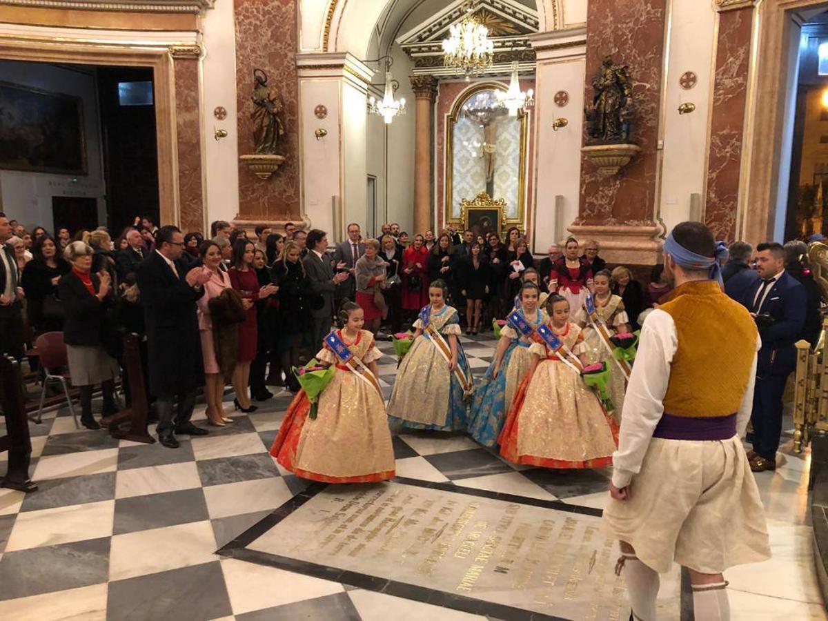 Marina y Civera visitan la Basilíca tras un intenso fin de semana que marca el inicio oficial de su reinado fallero