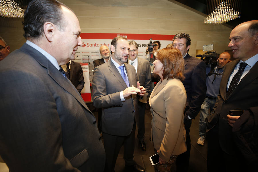 El ministro José Luis Ábalos ha repasado hoy los proyectos de su ministerio en la Comunitat Valenciana