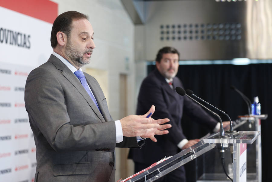 El ministro José Luis Ábalos repasa los proyectos del Ministerio de Fomento en la Comunitat Valenciana.