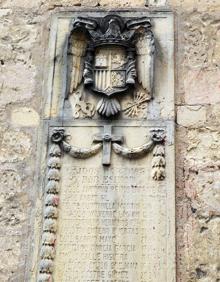 Imagen secundaria 2 - Vestigios del franquismo en las calles españolas.