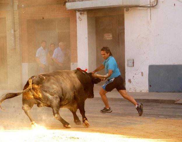 Fernando Ferrer 'El Ratllat', en su localidad natal de Puçol. 