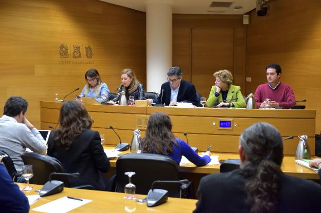 Comisión de Coordinación de Les Corts, ayer. 