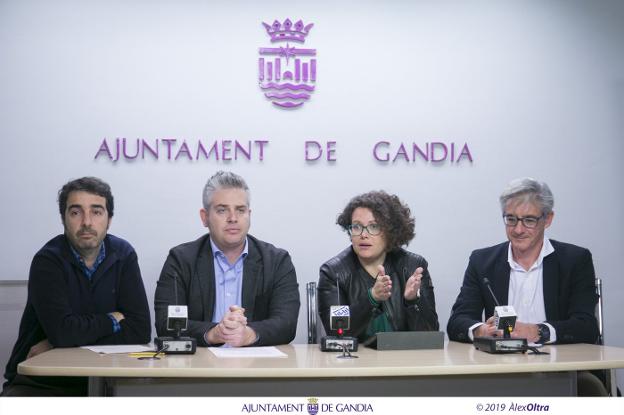 Eduardo Amer, Miguel Todolí, Alícia Izquierdo y José Ortolá, en la presentación de plan de análisis de los polígonos. 