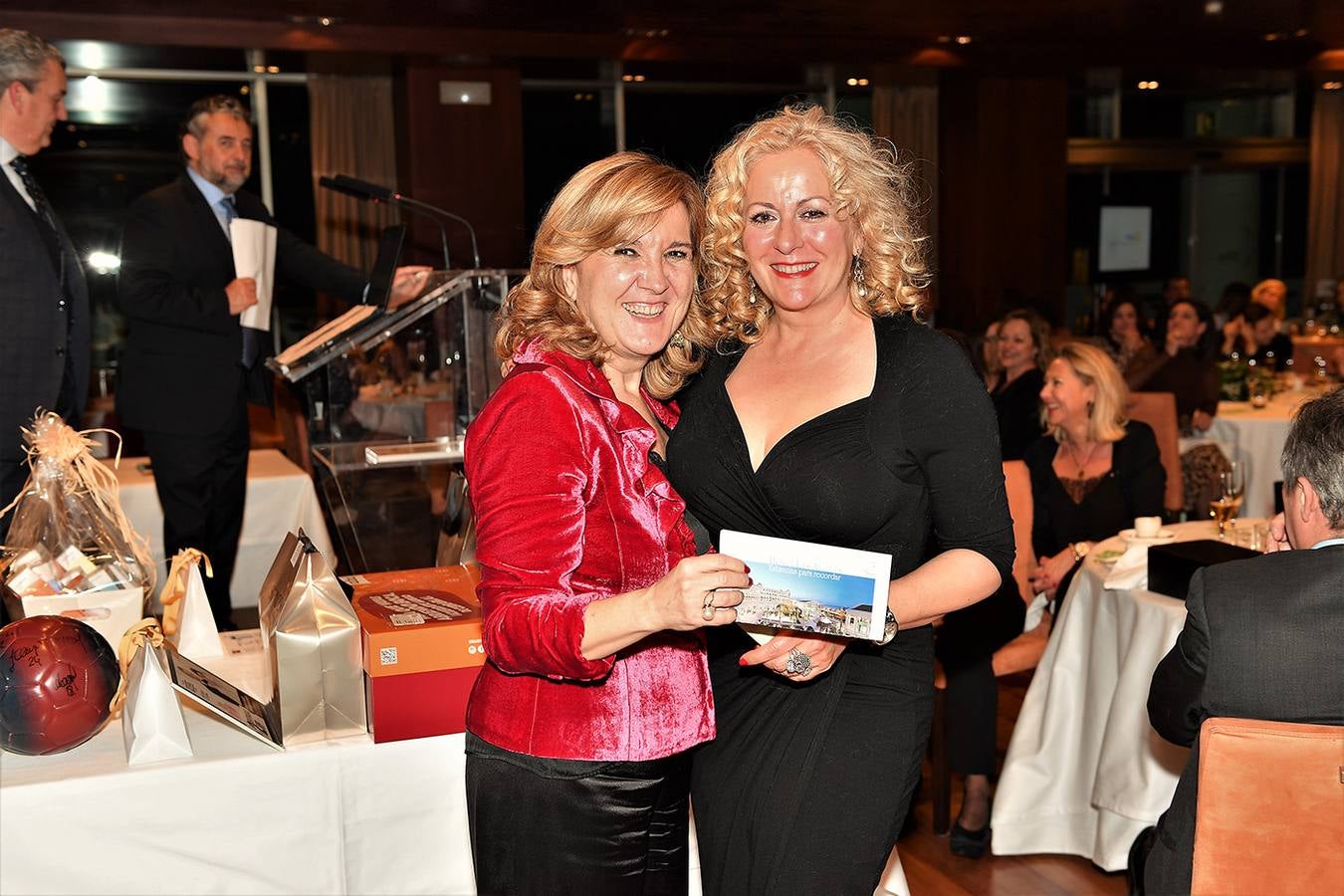 El Club Rotary Valencia-Centro celebró este viernes 15 de Febrero su V aniversario del Programa ALPAN, con una cena benéfica en el hotel Las Arenas en Valencia