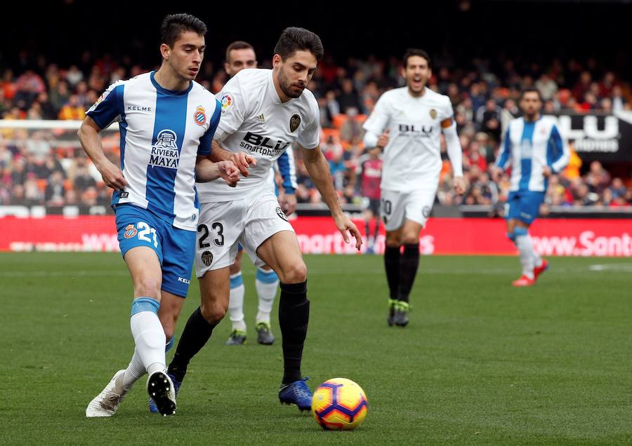 Estas son las mejores fotos del partido de la jornada 24 de LaLiga disputado en Mestalla