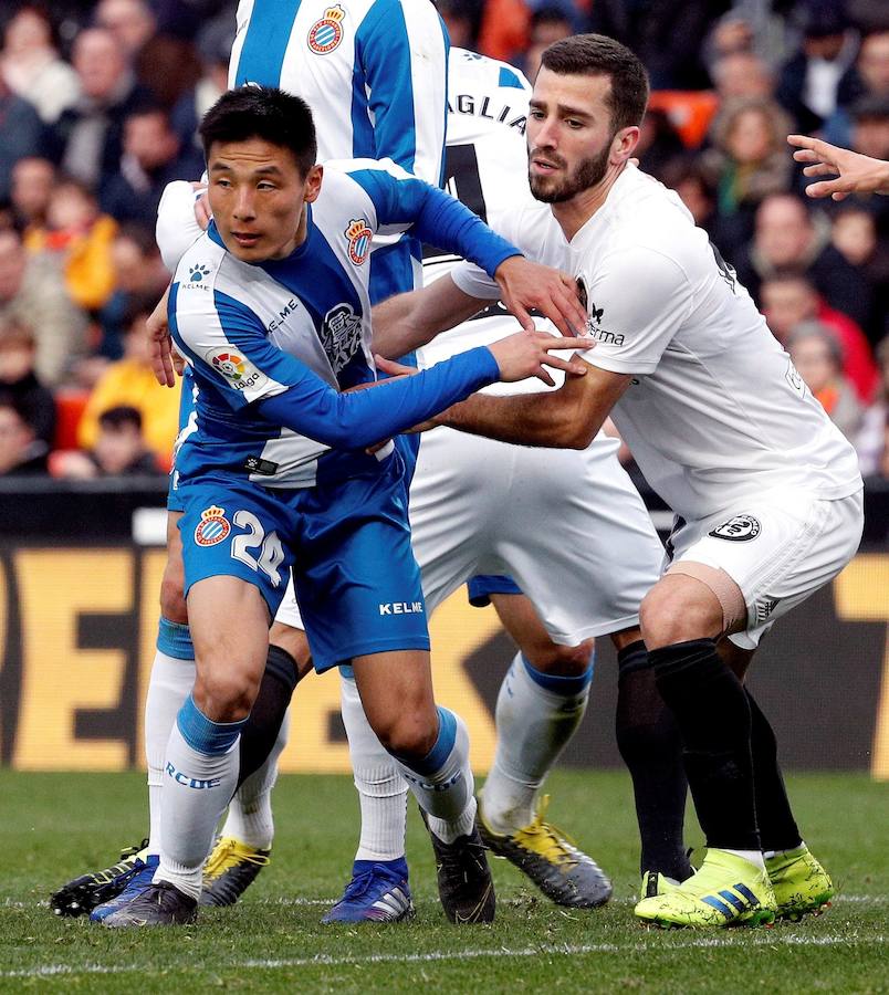 Estas son las mejores fotos del partido de la jornada 24 de LaLiga disputado en Mestalla