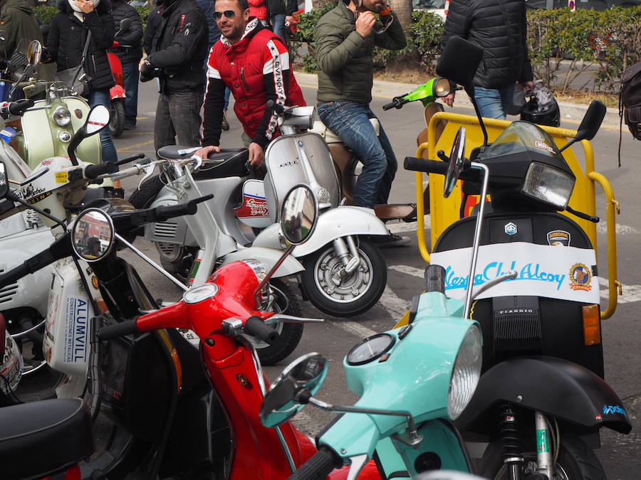 Fotos: Concentración de Vespas y Lambrettas Vespalafalla 2019