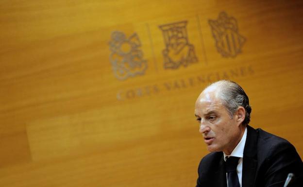 Francisco Camps, durante su comparecencia en la comisión de investigación del caso Imelsa de Les Corts Valencianes. 
