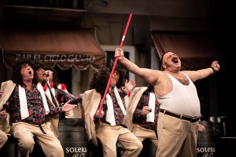 Manolo Santander y 'La maldición de la lapa negra' ganan el COAC 2019