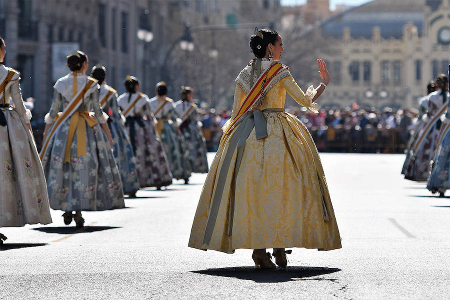 Fotos: Búscate en la mascletà del 3 de marzo de las Fallas de Valencia 2019